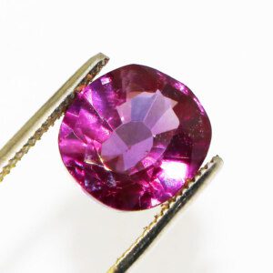 Natural RHODOLITE Gemstone