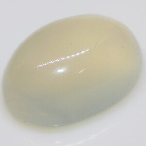  Natural CERTIFIED Moonstone for Sale