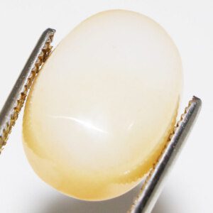 Extremely Rare Unique White Yemeni Agate Aqeeq Stone