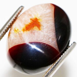 Beauteous Bi-Color Agate Quartz Worry Stone