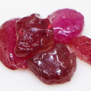 Buy Best Raw Ruby Gemstones