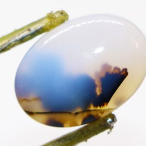 Moss Agate loose stone, a zodiac balancing stone