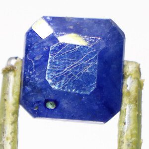 Select your ideal loose blue sapphire gemstone for crafting stunning jewelry.