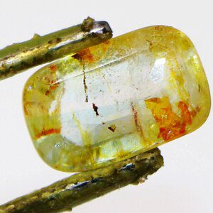 Natural golden topaz, close-up