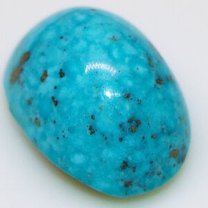 Loose turquoise stones closeup