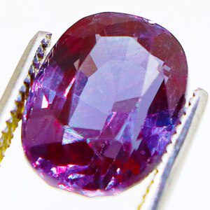 Loose Simulated Alexandrite Gemstone with Tweezer