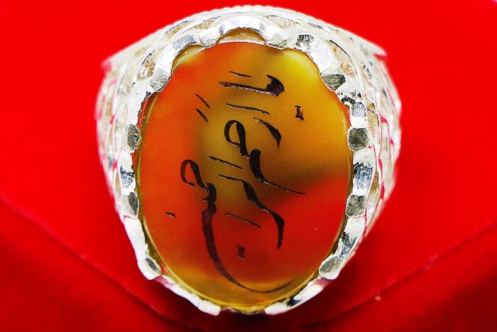Elegant Islamic Engraved Agate Ring - Handcrafted Beauty - Image 9